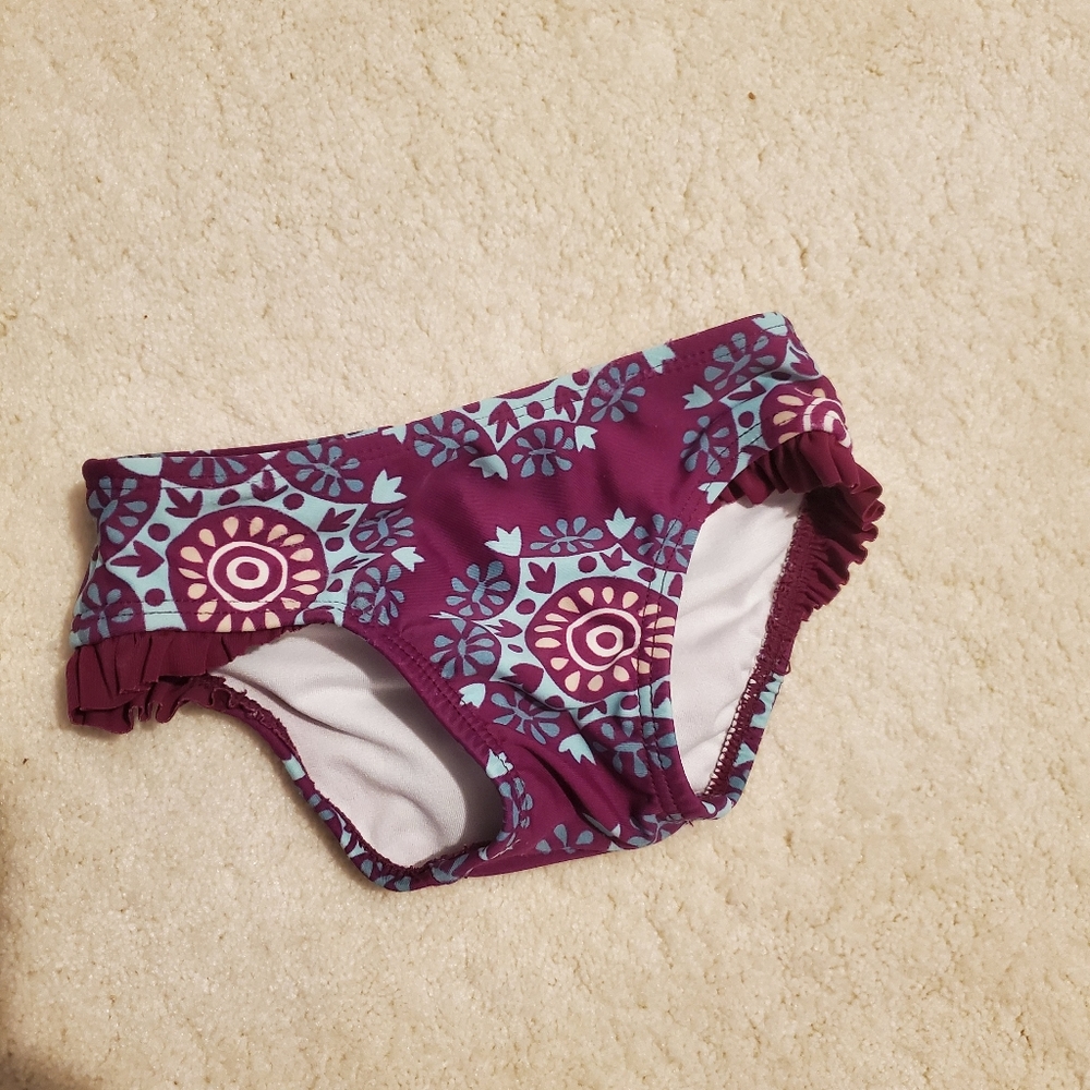 Tea Swimsuit - Picture 4 of 6